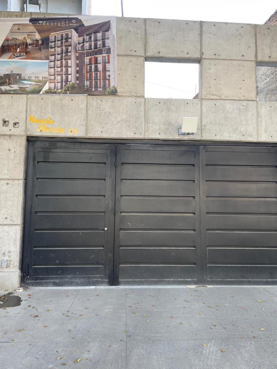 Depa Familiar Centrico Gdl Con Estacionamiento Lägenhet Guadalajara Exteriör bild